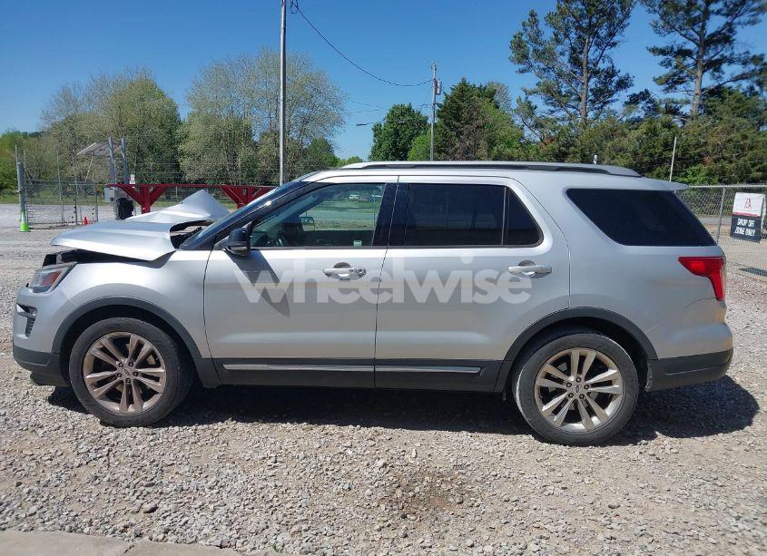 Photo 14 of 2018 Ford Explorer XLT (VIN 1FM5K7D85JGC22000)