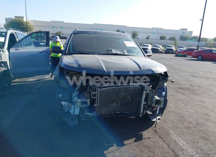 Photo 6 of 2019 Ford Explorer XLT (VIN 1FM5K7D85KGA09761)