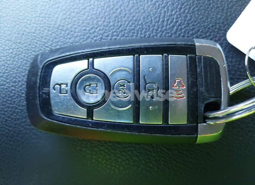 Photo 11 of 2019 Ford Explorer XLT (VIN 1FM5K7D85KGB34906)