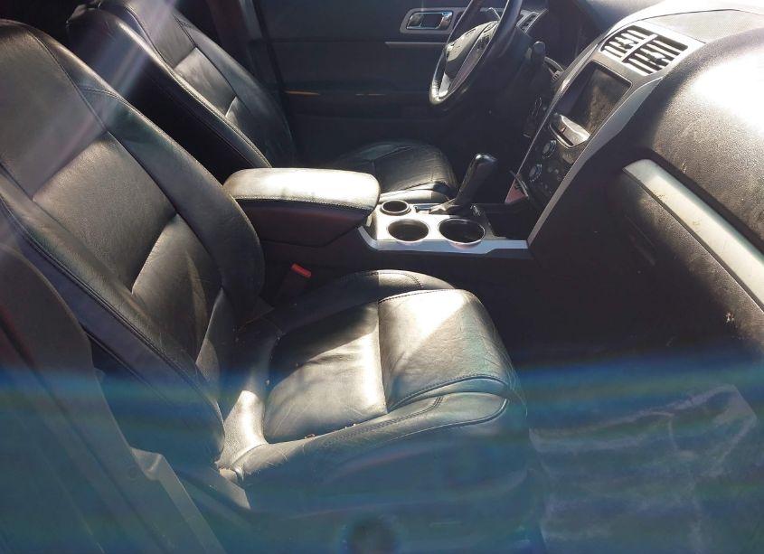 Photo 5 of 2013 Ford Explorer XLT (VIN 1FM5K7D86DGC33849)