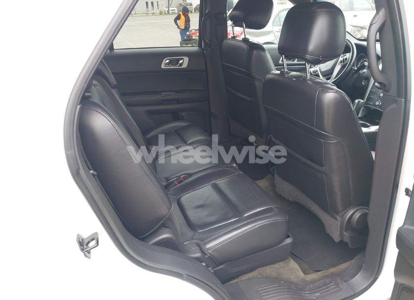 Photo 8 of 2013 Ford Explorer XLT (VIN 1FM5K7D86DGC94523)