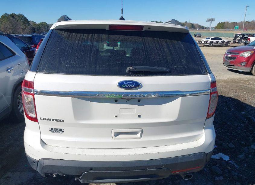 Photo 16 of 2014 Ford Explorer (VIN 1FM5K7D86EGA11815)