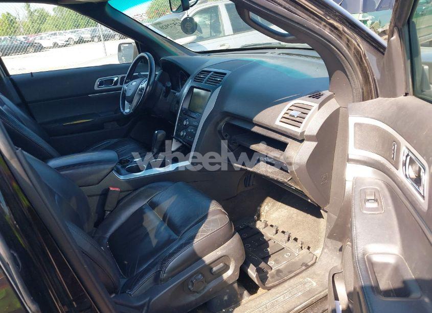 Photo 5 of 2014 Ford Explorer XLT (VIN 1FM5K7D86EGA27075)