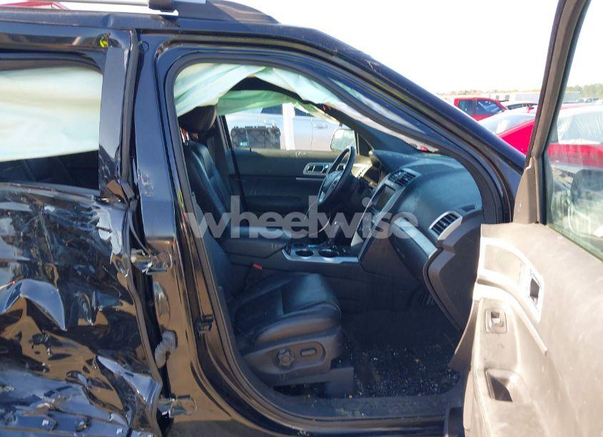 Photo 5 of 2014 Ford Explorer XLT (VIN 1FM5K7D86EGA72811)