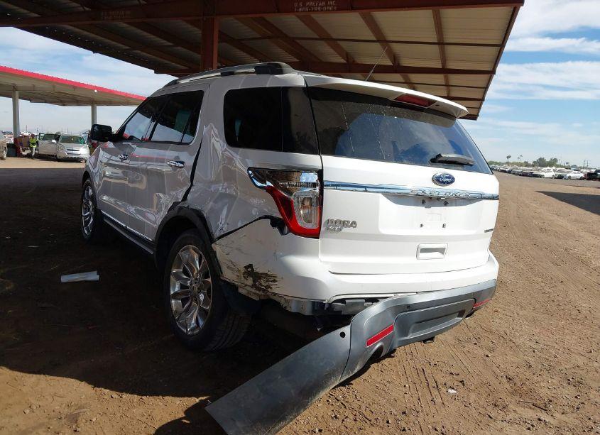 Photo 3 of 2014 Ford Explorer XLT (VIN 1FM5K7D86EGB08416)