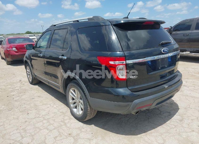 Photo 3 of 2014 Ford Explorer XLT (VIN 1FM5K7D86EGB74934)