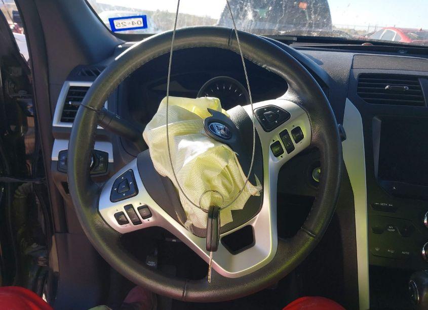 Photo 11 of 2014 Ford Explorer XLT (VIN 1FM5K7D86EGC22805)