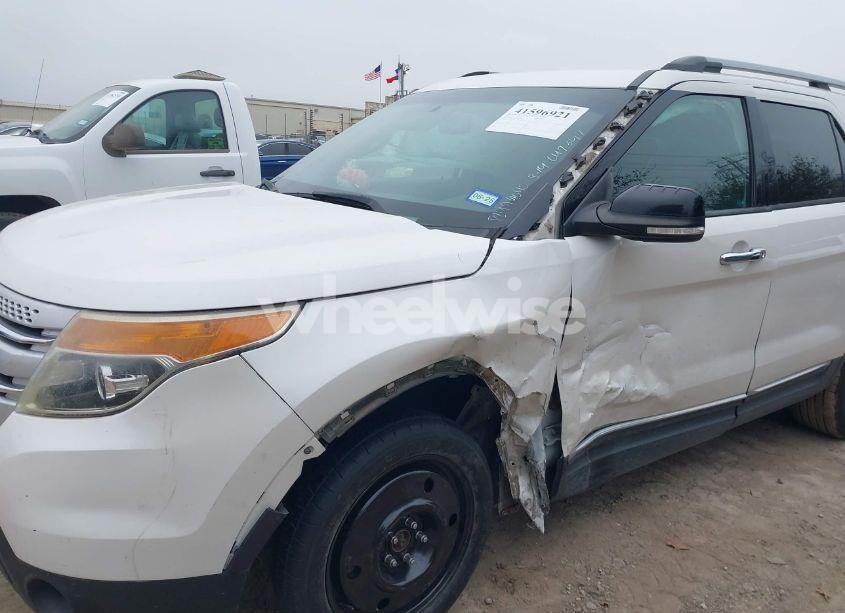 Photo 6 of 2014 Ford Explorer XLT (VIN 1FM5K7D86EGC47347)