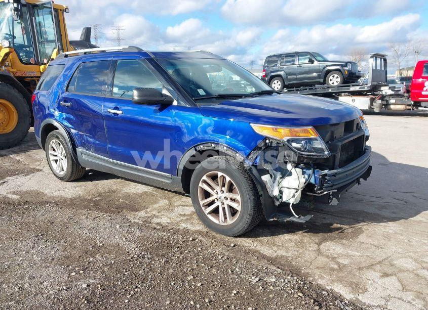 2015 Ford Explorer XLT (VIN 1FM5K7D86FGA92140) main photo