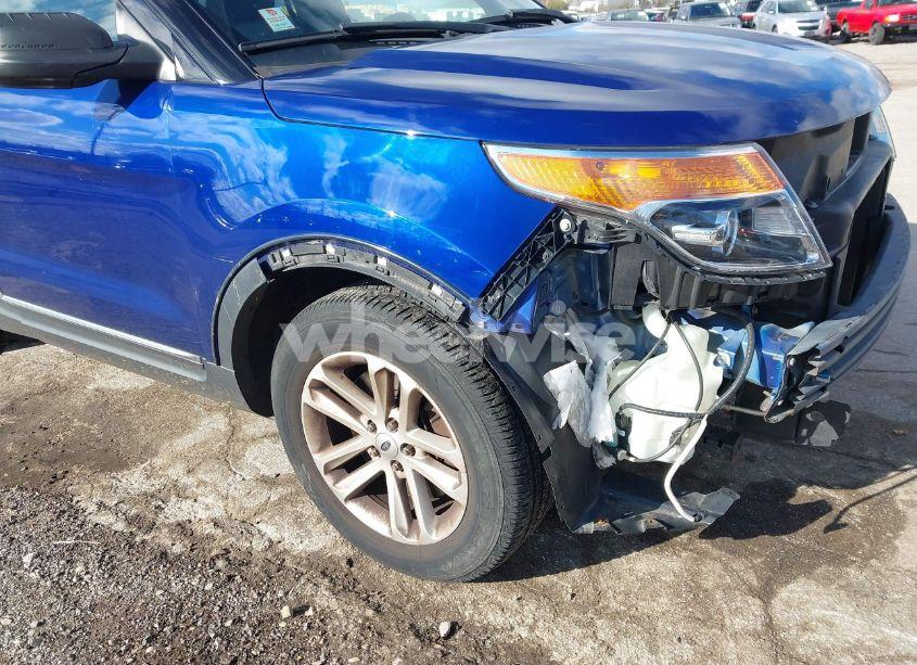 Photo 18 of 2015 Ford Explorer XLT (VIN 1FM5K7D86FGA92140)