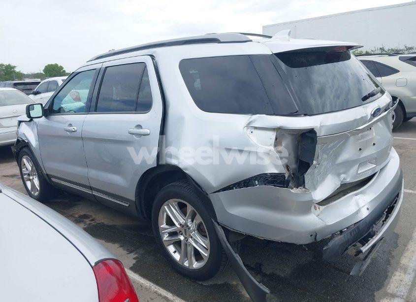 Photo 14 of 2016 Ford Explorer XLT (VIN 1FM5K7D86GGC98365)