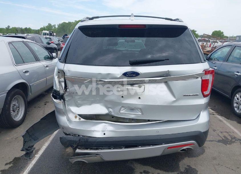 Photo 16 of 2016 Ford Explorer XLT (VIN 1FM5K7D86GGC98365)