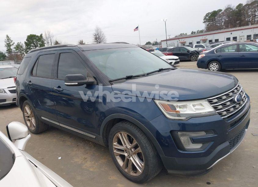 Photo 13 of 2016 Ford Explorer XLT (VIN 1FM5K7D86GGD10224)