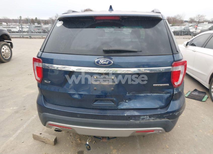 Photo 16 of 2016 Ford Explorer XLT (VIN 1FM5K7D86GGD10224)