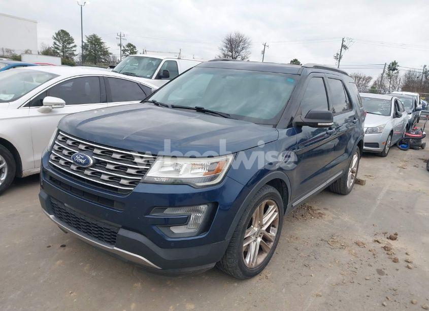 Photo 2 of 2016 Ford Explorer XLT (VIN 1FM5K7D86GGD10224)