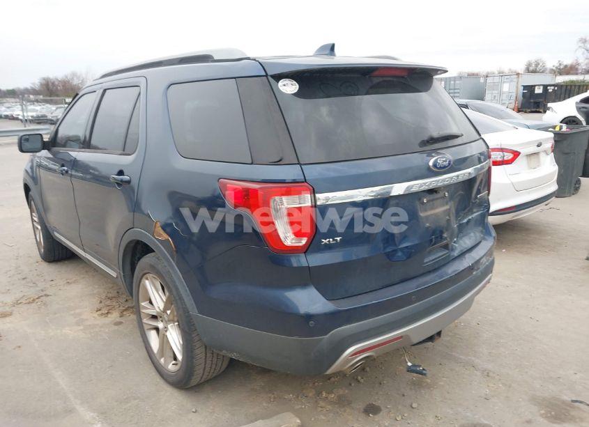 Photo 3 of 2016 Ford Explorer XLT (VIN 1FM5K7D86GGD10224)
