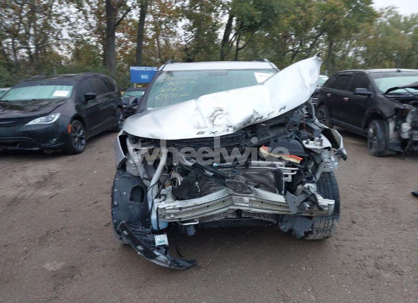 Photo 12 of 2017 Ford Explorer XLT (VIN 1FM5K7D86HGC99145)