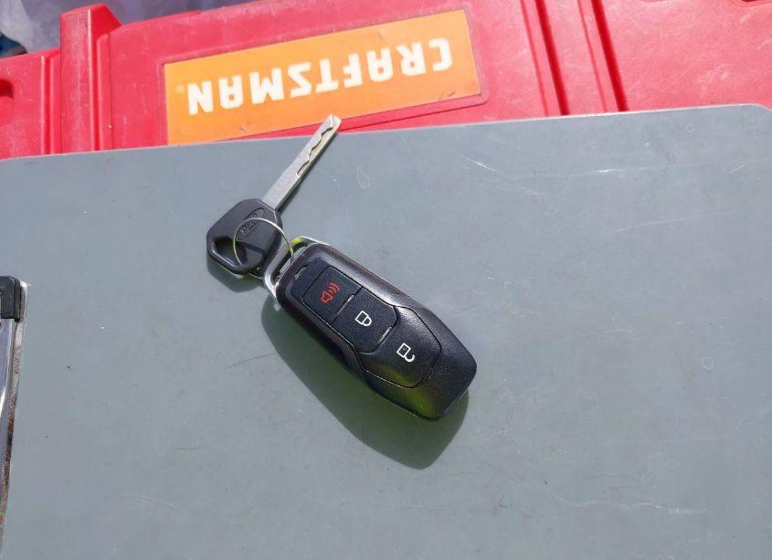 Photo 11 of 2017 Ford Explorer XLT (VIN 1FM5K7D86HGE42689)