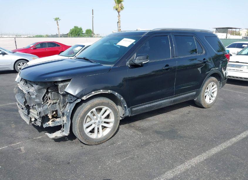 Photo 15 of 2017 Ford Explorer XLT (VIN 1FM5K7D86HGE42689)
