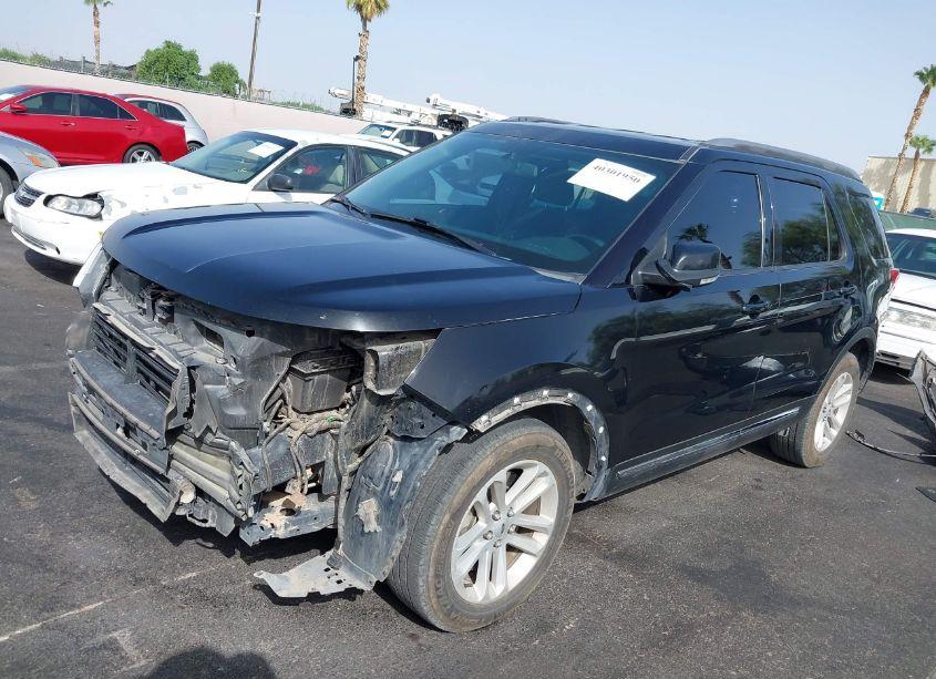 Photo 18 of 2017 Ford Explorer XLT (VIN 1FM5K7D86HGE42689)