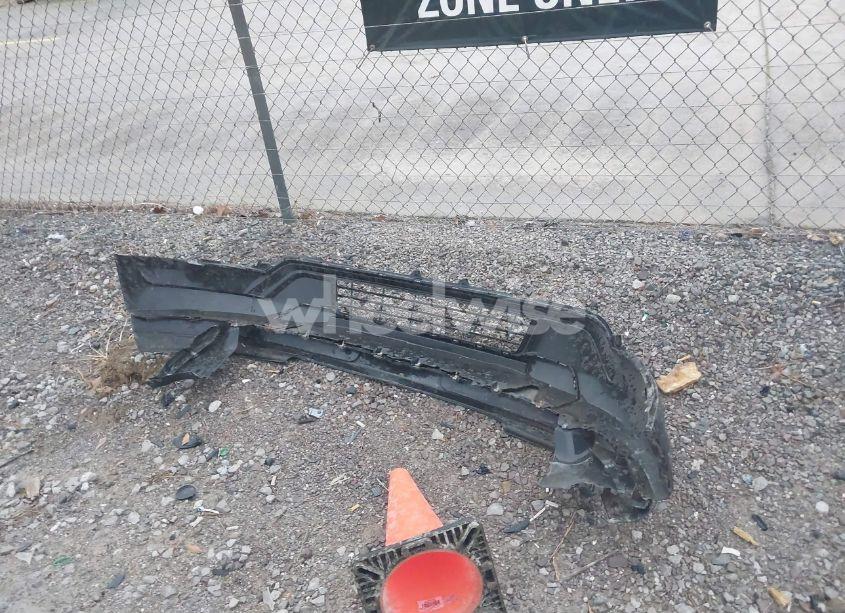 Photo 12 of 2018 Ford Explorer XLT (VIN 1FM5K7D86JGB46027)