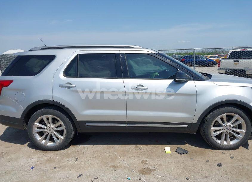 Photo 13 of 2018 Ford Explorer XLT (VIN 1FM5K7D86JGB78363)