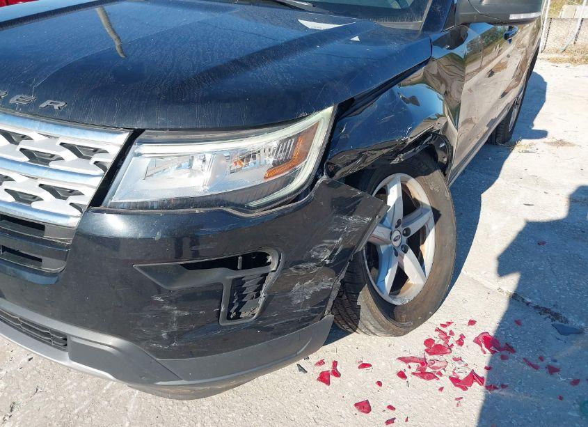 Photo 18 of 2019 Ford Explorer XLT (VIN 1FM5K7D86KGA49508)