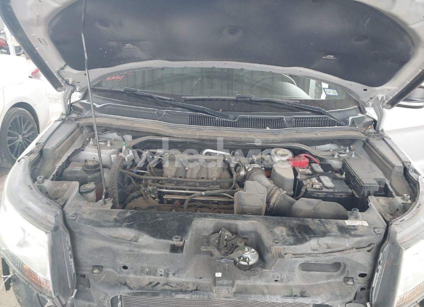 Photo 10 of 2019 Ford Explorer XLT (VIN 1FM5K7D86KGB38219)