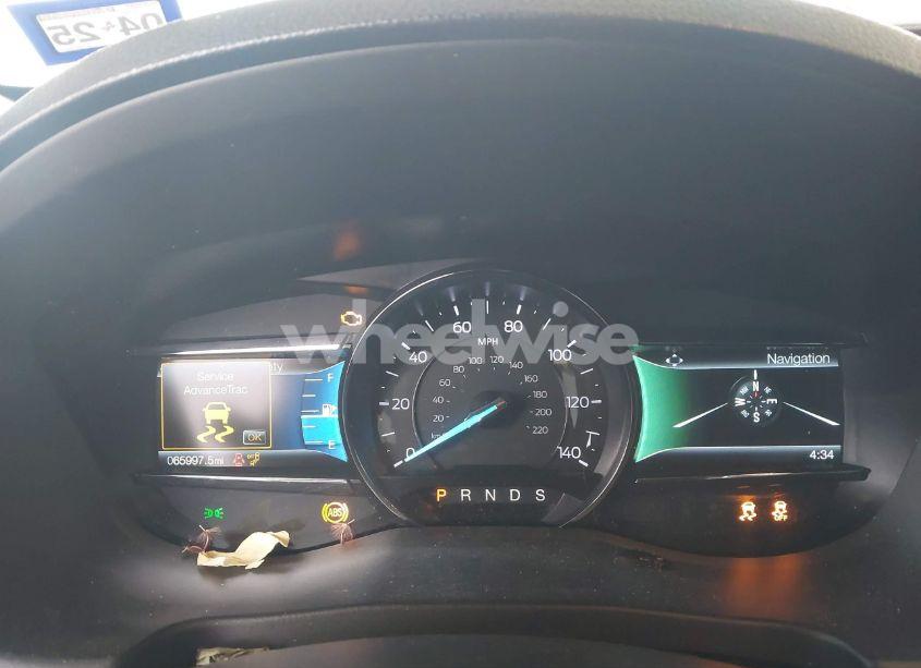 Photo 7 of 2019 Ford Explorer XLT (VIN 1FM5K7D86KGB38219)