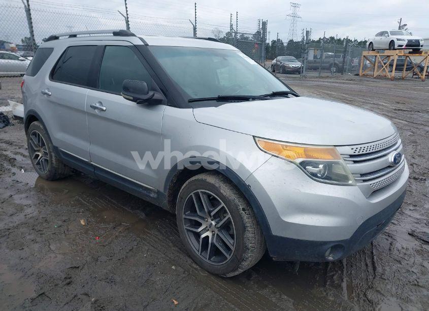 2013 Ford Explorer XLT (VIN 1FM5K7D87DGA00921) main photo