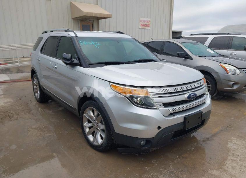 2013 Ford Explorer XLT (VIN 1FM5K7D87DGA87963) main photo