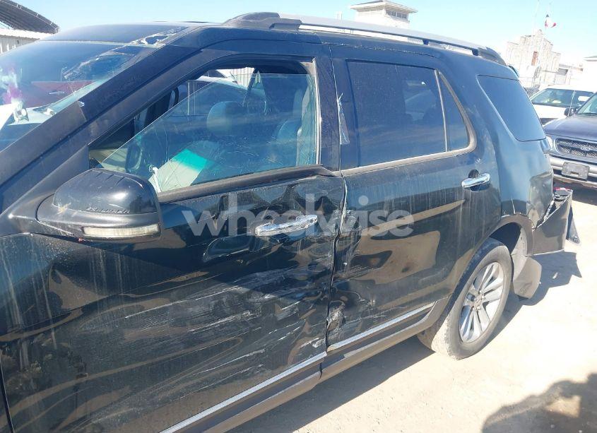 Photo 6 of 2013 Ford Explorer XLT (VIN 1FM5K7D87DGA88563)