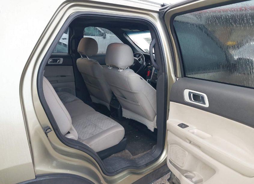 Photo 8 of 2013 Ford Explorer XLT (VIN 1FM5K7D87DGB34036)