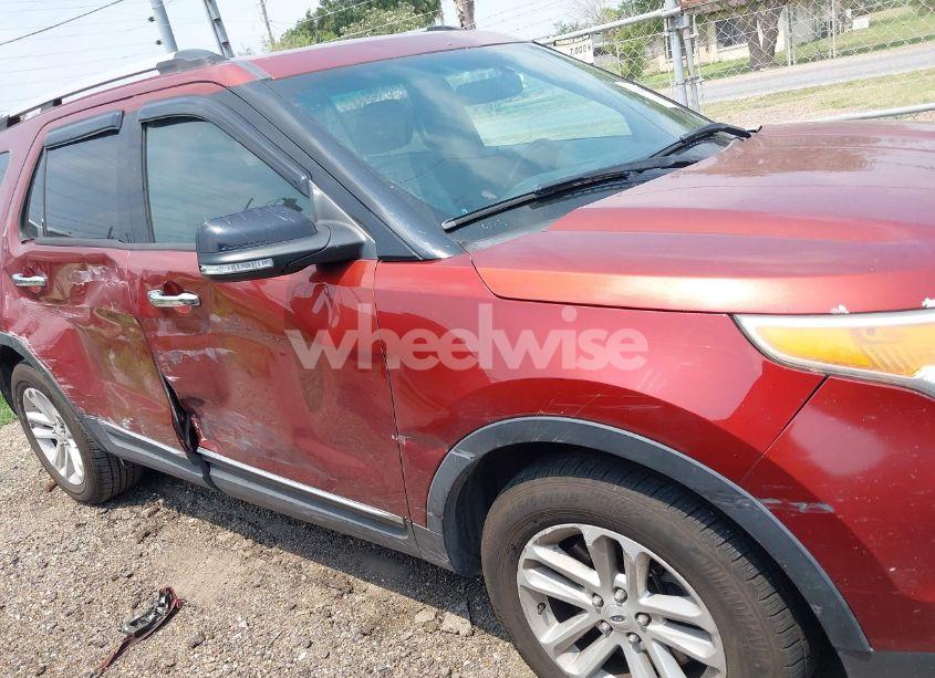 Photo 13 of 2014 Ford Explorer XLT (VIN 1FM5K7D87EGA07370)