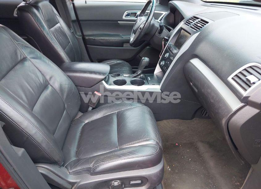 Photo 5 of 2014 Ford Explorer XLT (VIN 1FM5K7D87EGA07370)