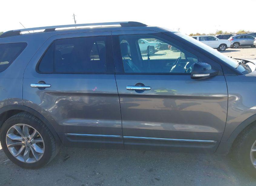 Photo 13 of 2014 Ford Explorer XLT (VIN 1FM5K7D87EGA48761)