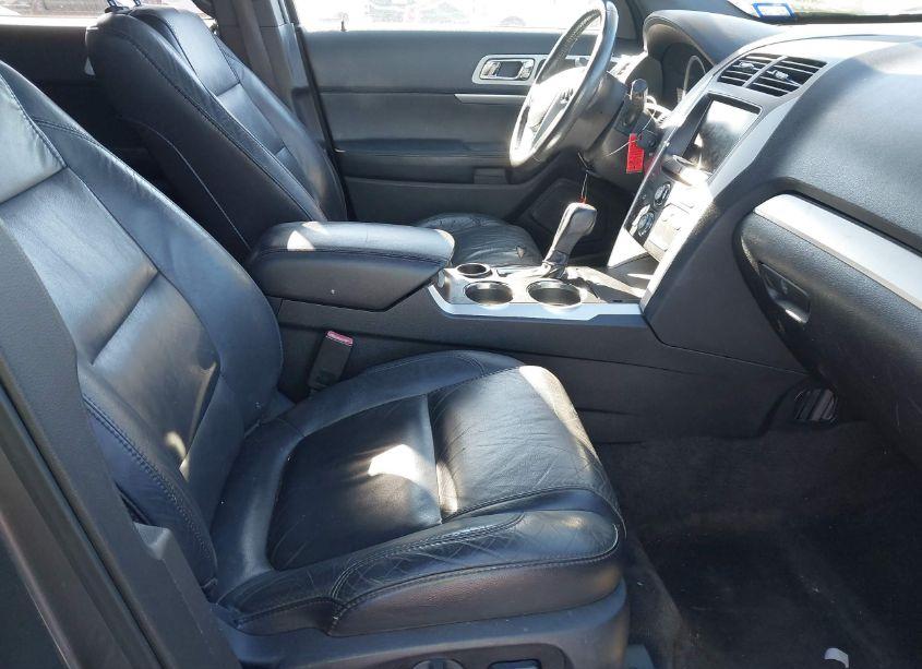 Photo 5 of 2014 Ford Explorer XLT (VIN 1FM5K7D87EGA48761)