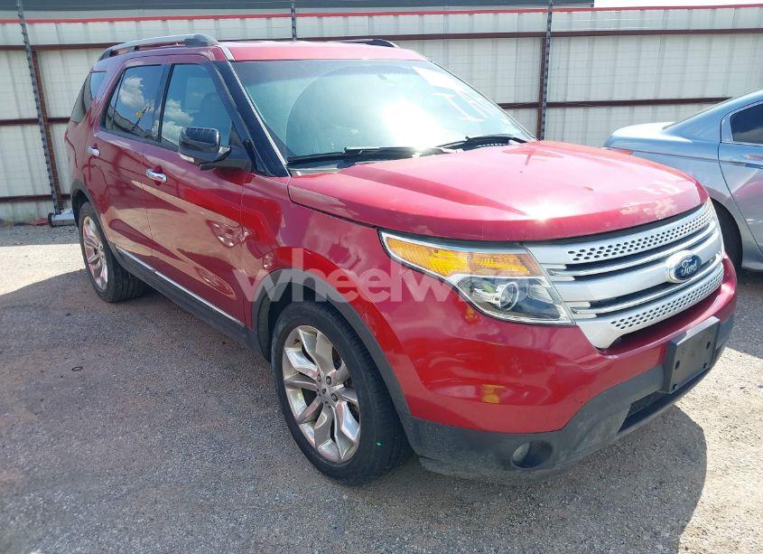 2014 Ford Explorer XLT (VIN 1FM5K7D87EGA79895) main photo
