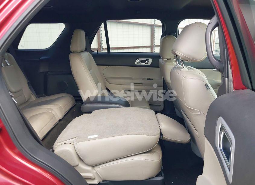 Photo 8 of 2014 Ford Explorer XLT (VIN 1FM5K7D87EGA79895)