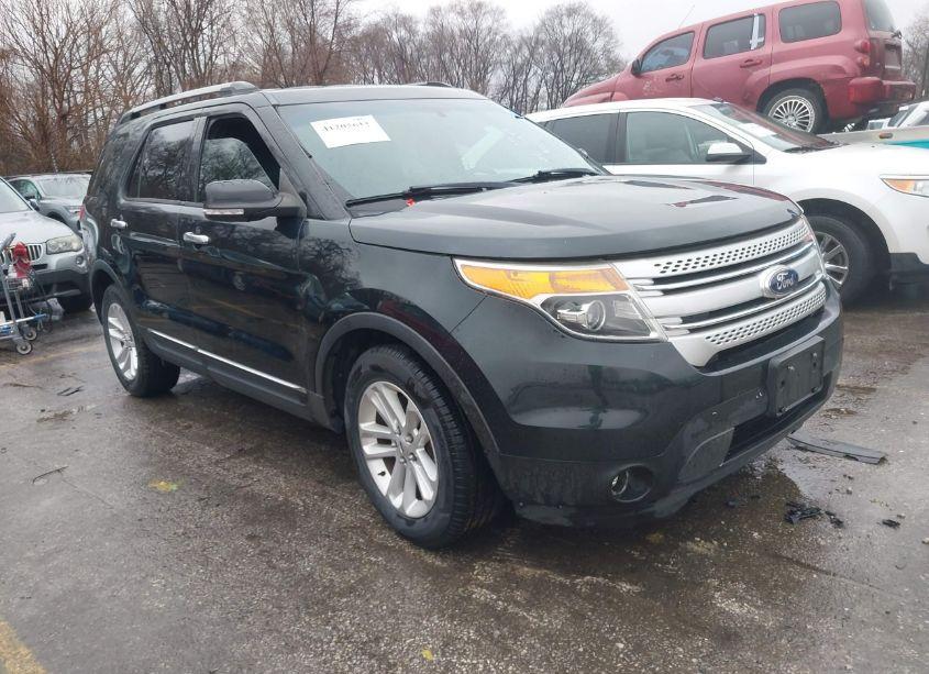 2014 Ford Explorer XLT (VIN 1FM5K7D87EGA99726) main photo