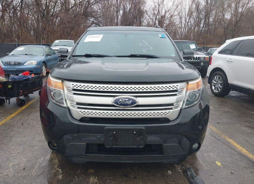 Photo 12 of 2014 Ford Explorer XLT (VIN 1FM5K7D87EGA99726)
