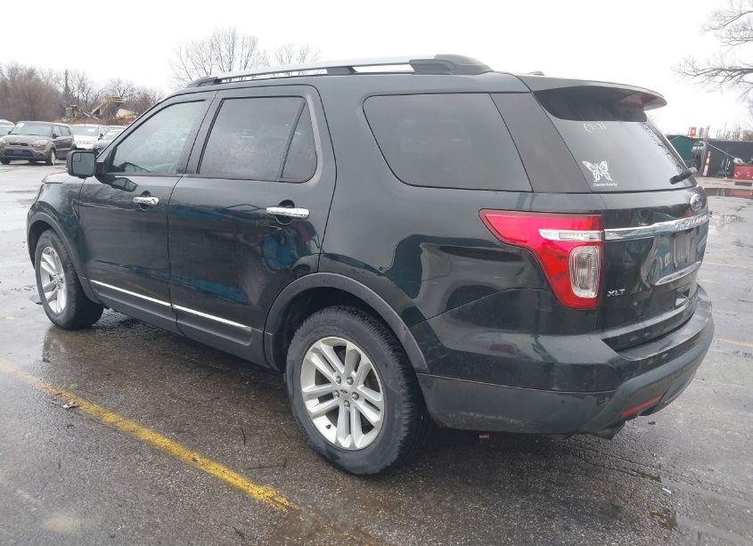 Photo 3 of 2014 Ford Explorer XLT (VIN 1FM5K7D87EGA99726)