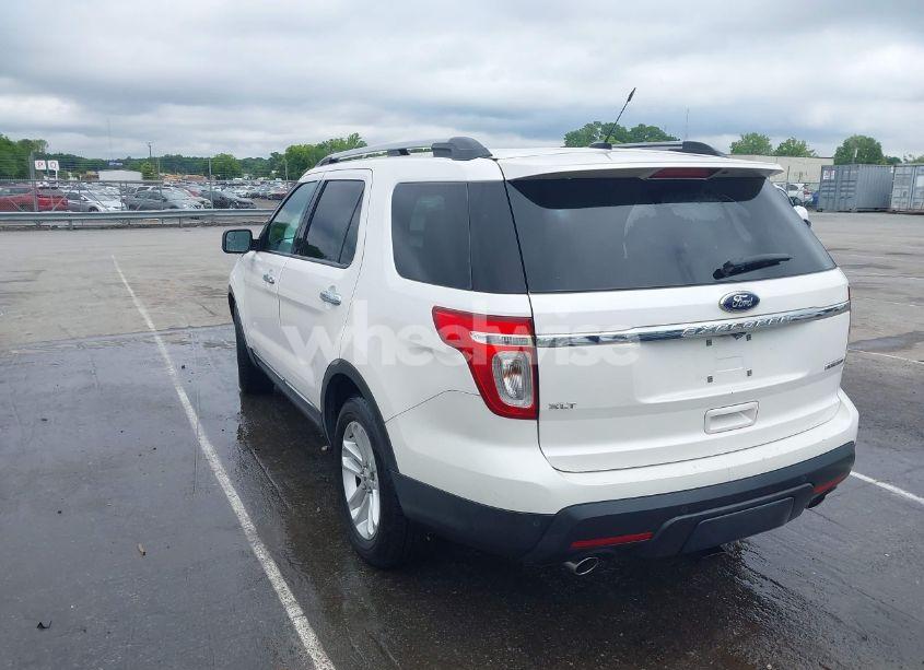 Photo 3 of 2014 Ford Explorer XLT (VIN 1FM5K7D87EGB15116)
