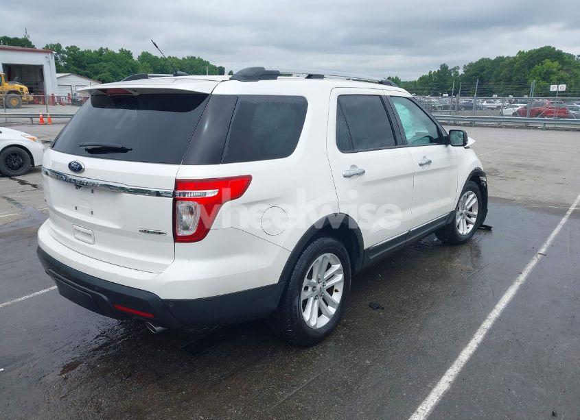 Photo 4 of 2014 Ford Explorer XLT (VIN 1FM5K7D87EGB15116)