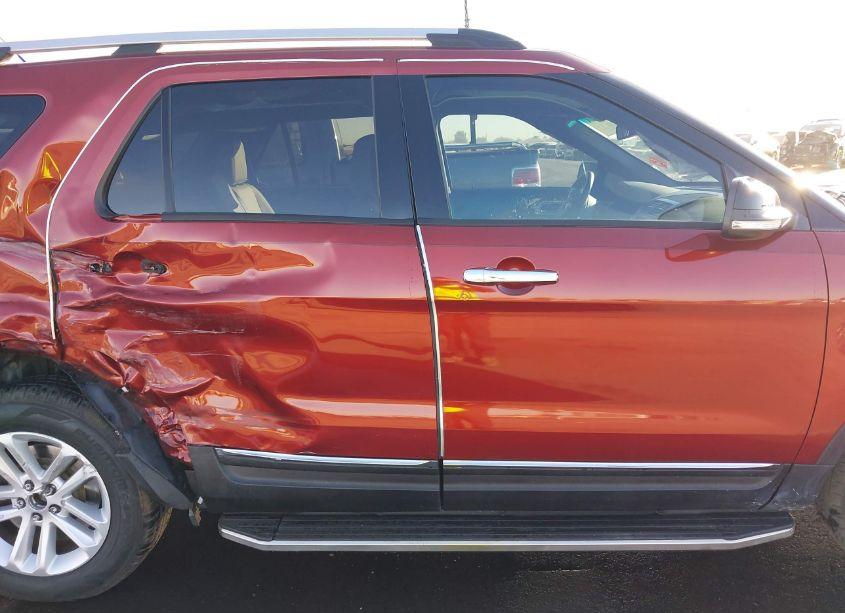 Photo 13 of 2014 Ford Explorer XLT (VIN 1FM5K7D87EGB43269)