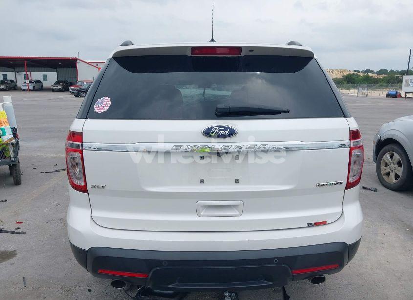 Photo 16 of 2014 Ford Explorer XLT (VIN 1FM5K7D87EGC46837)