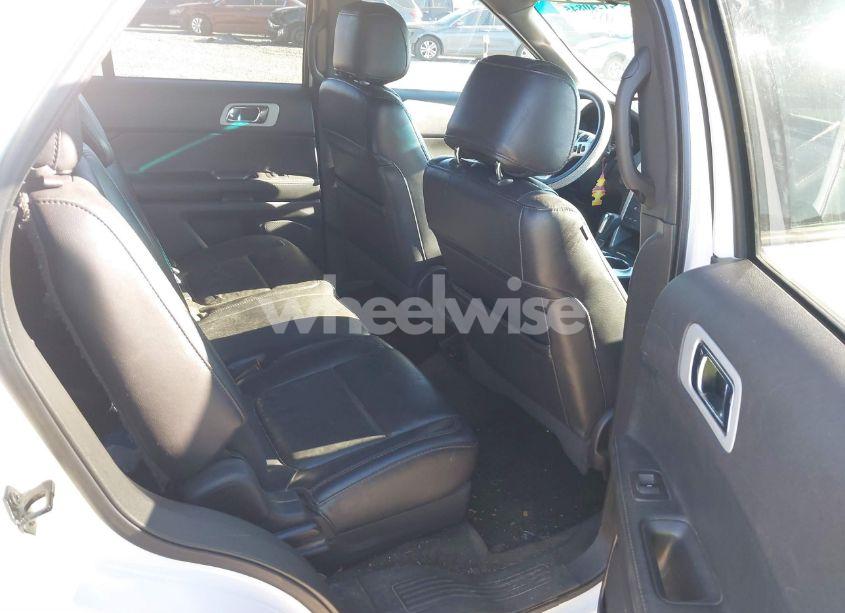 Photo 8 of 2015 Ford Explorer XLT (VIN 1FM5K7D87FGB07583)