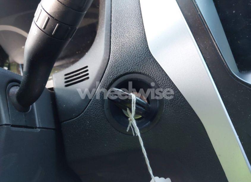 Photo 11 of 2015 Ford Explorer XLT (VIN 1FM5K7D87FGB80162)