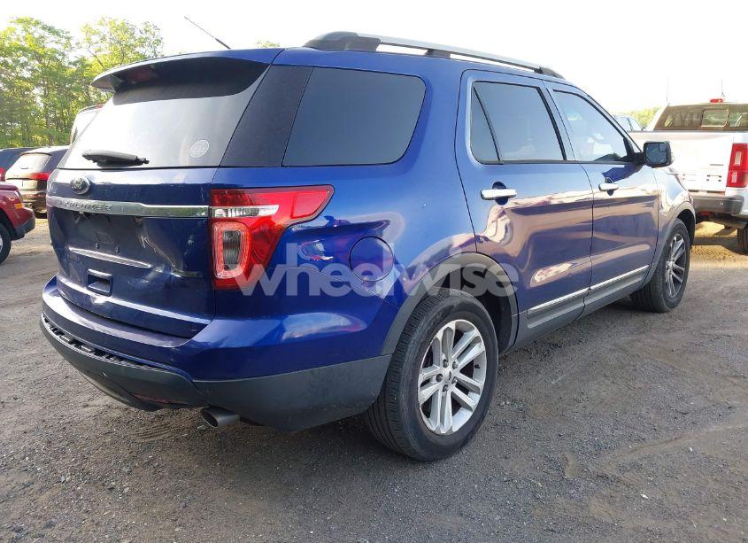 Photo 4 of 2015 Ford Explorer XLT (VIN 1FM5K7D87FGB80162)