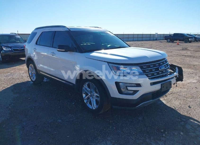 2016 Ford Explorer XLT (VIN 1FM5K7D87GGA09817) main photo
